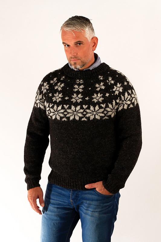 Fönn Wool Sweater Black - Álafoss - Since 1896